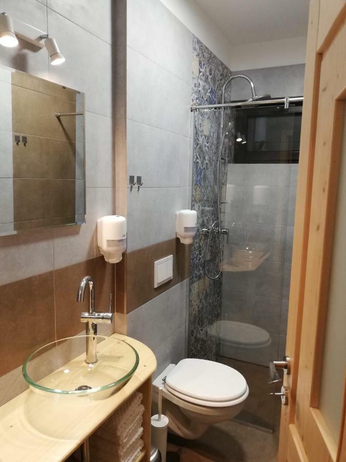 Zozo Hostel